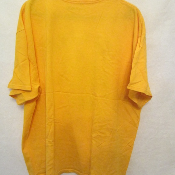 Young Men's T-shirt Lot of 4 Size XL Fun Graphic Short Sleeve Crew Neck - Picture 3 of 11